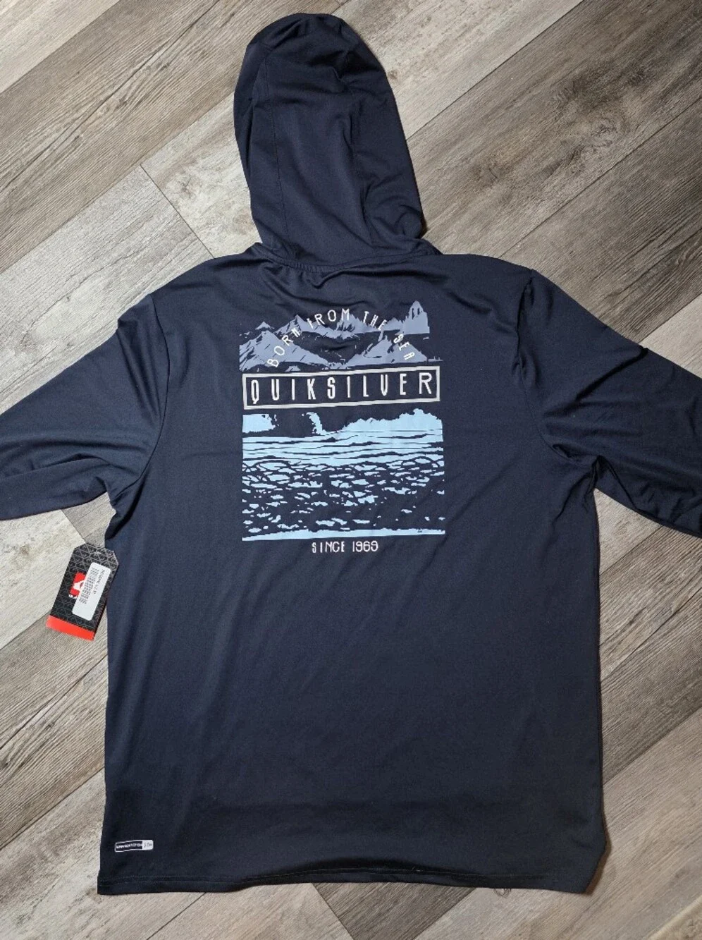 Quiksilver Men's SPF 50 Hooded Longsleeve Surf Tee Shirt Sz XL *NWT